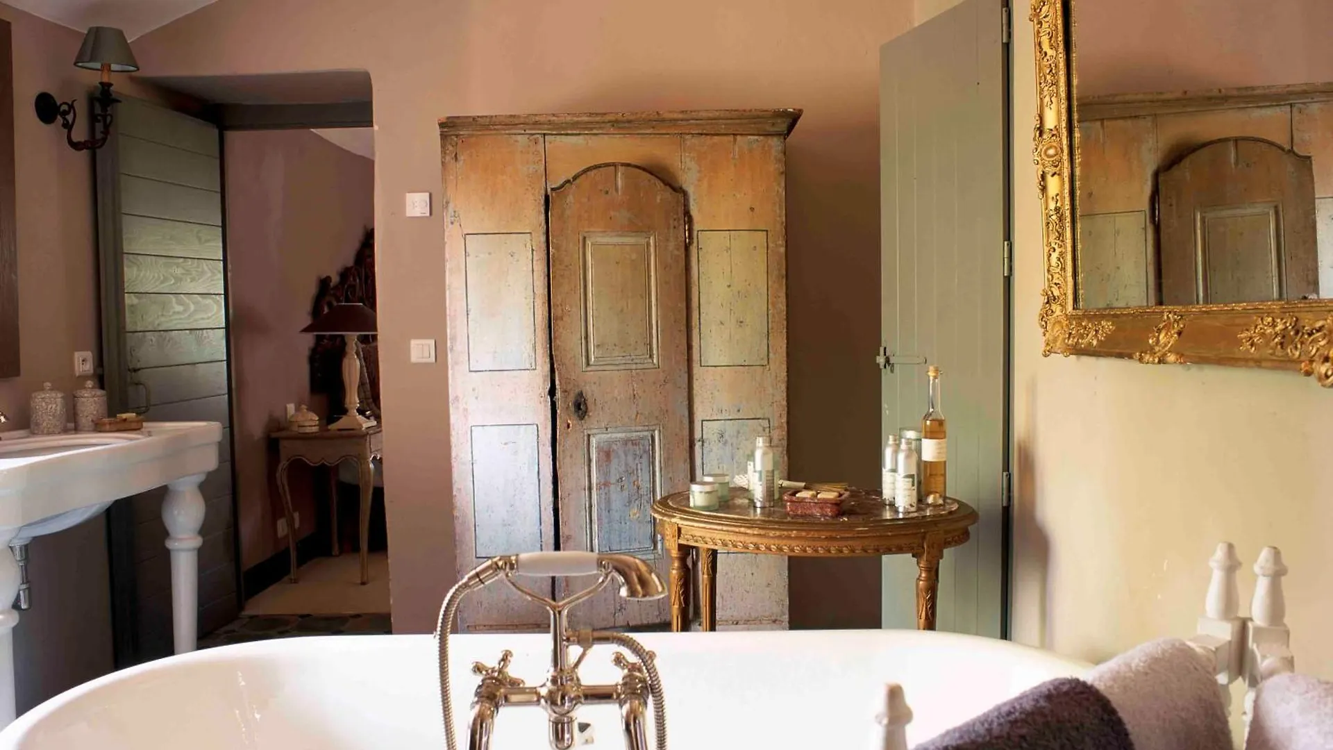 Hotel La Bastide de Marie Ménerbes