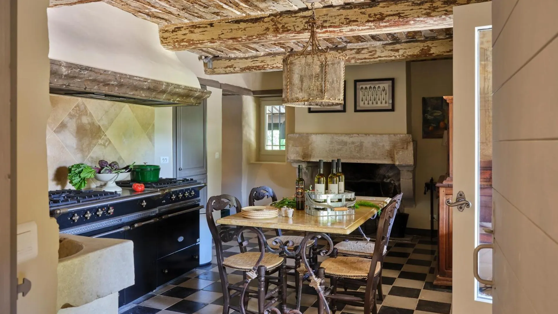Hotel La Bastide de Marie Ménerbes